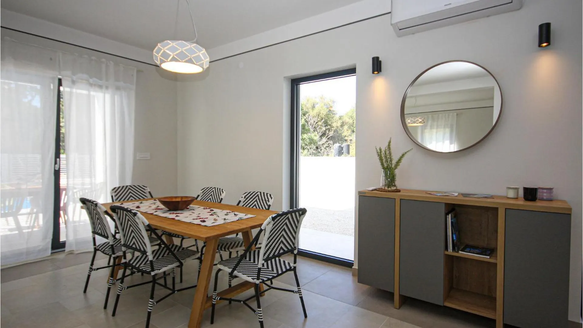Nice Home In Barbariga With Kitchen Holiday home