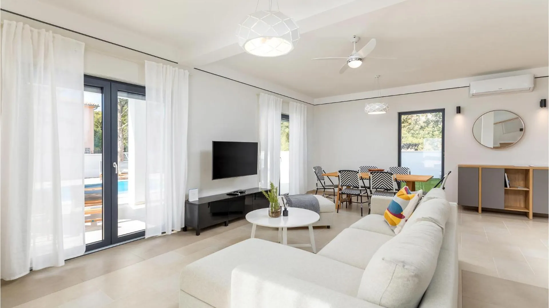 Nice Home In Barbariga With Kitchen 0*,